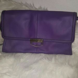 ⭕B. Makowsky Purple Leather purse
